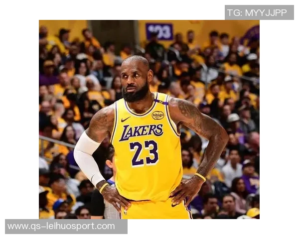 老詹是否该放弃背靠背比赛以保护身体女主持分析其对数据的执念