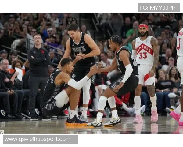 猛龙队十人轮换展现深厚实力九人得分上双差点逆转对手