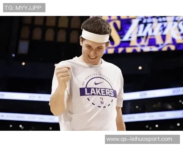 里弗斯强调小凯文波特应加强内线冲击减少运球晃动提升防守压力