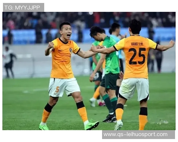 客场呐喊传递佛山力量助力球队坚定迈向保级之路