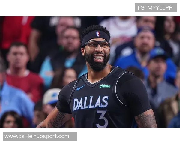 浓眉团队与独行侠洽谈可能的赛季中期交易事宜