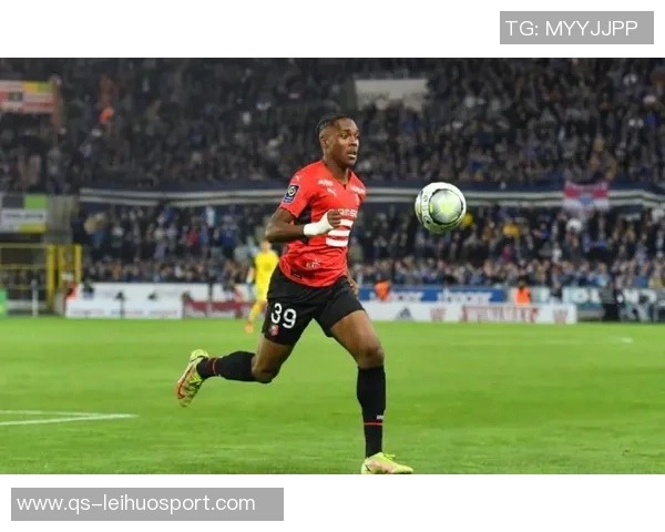 维尼修斯续约进展缓慢皇马计划将年薪提升至2000万欧元