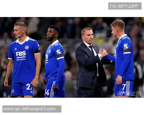 天空体育记者透露罗杰斯与维拉续约谈判进展顺利有望签至2031年 天空体育记者透露罗杰斯与维拉续约谈判进展顺利有望签至2031年