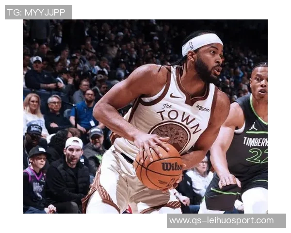 内线巨兽戈贝尔表现出色投篮罚球双双命中助球队争夺胜利 内线巨兽戈贝尔表现出色投篮罚球双双命中助球队争夺胜利