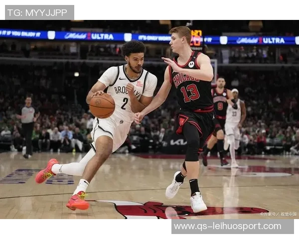 卡梅隆约翰逊首节三分球失准仅得1分2板2助状态堪忧