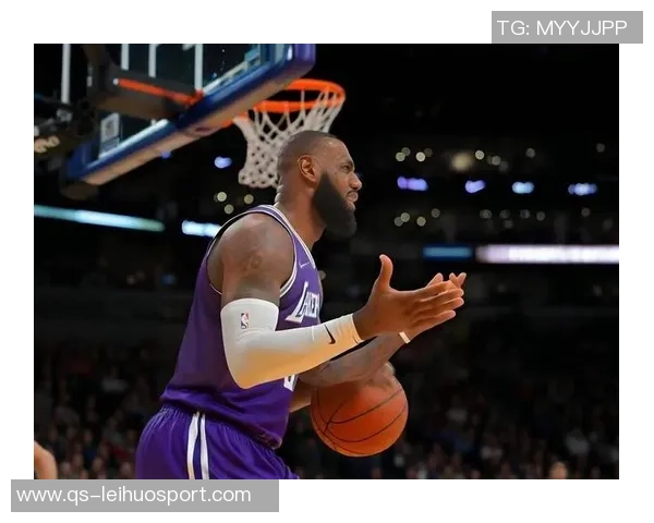 詹姆斯谈未来展望41岁依然充满斗志与期待迎接2026年挑战 詹姆斯谈未来展望41岁依然充满斗志与期待迎接2026年挑战